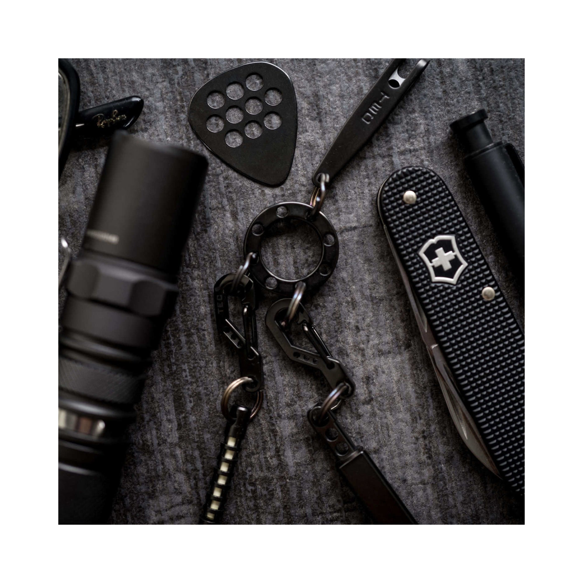 Карабін TEC Accessories Python Clip