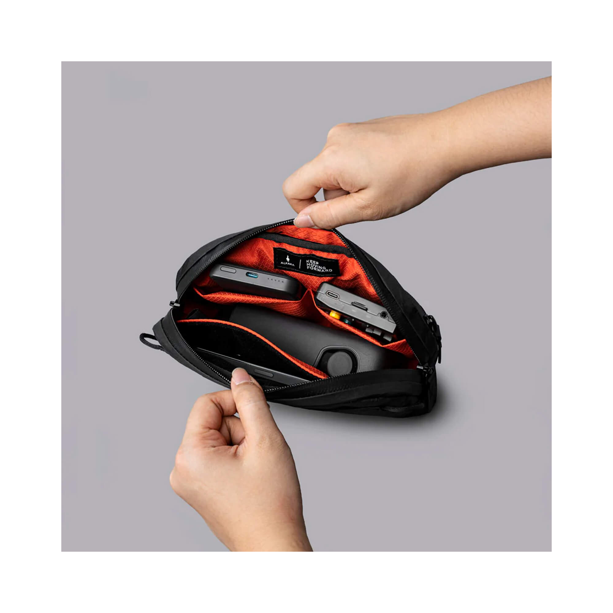 Сумка-слінг Alpaka Flight Sling 1L