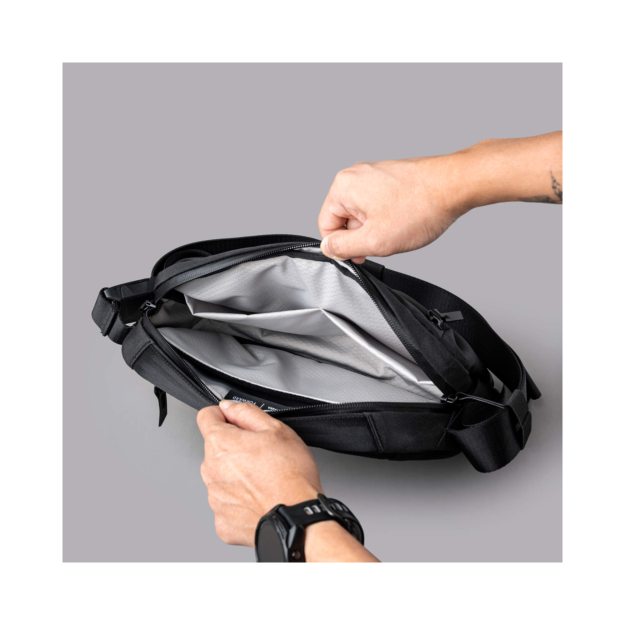 Сумка Alpaka Go Sling Mini V2