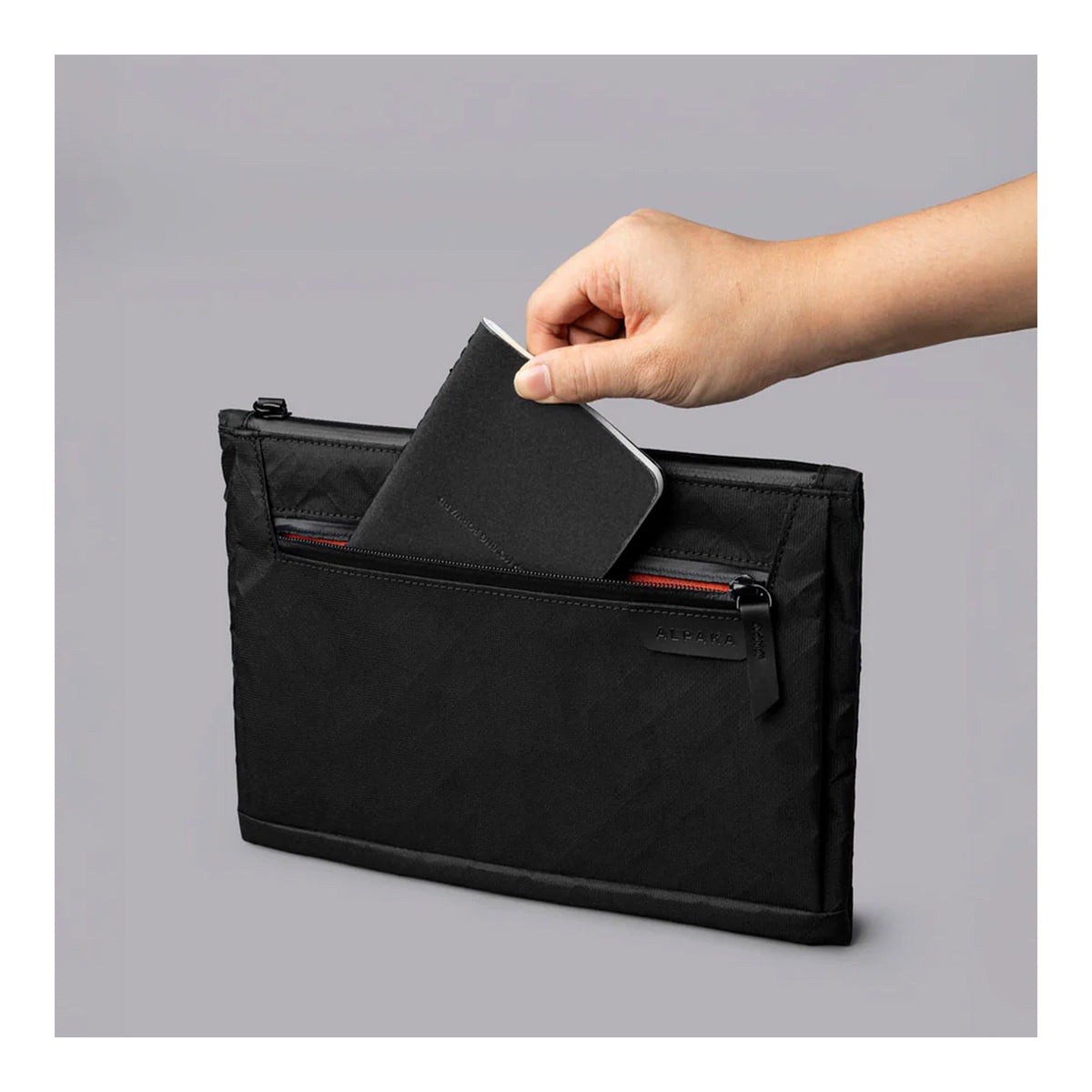 Органайзер Alpaka Zip Pouch Max V2