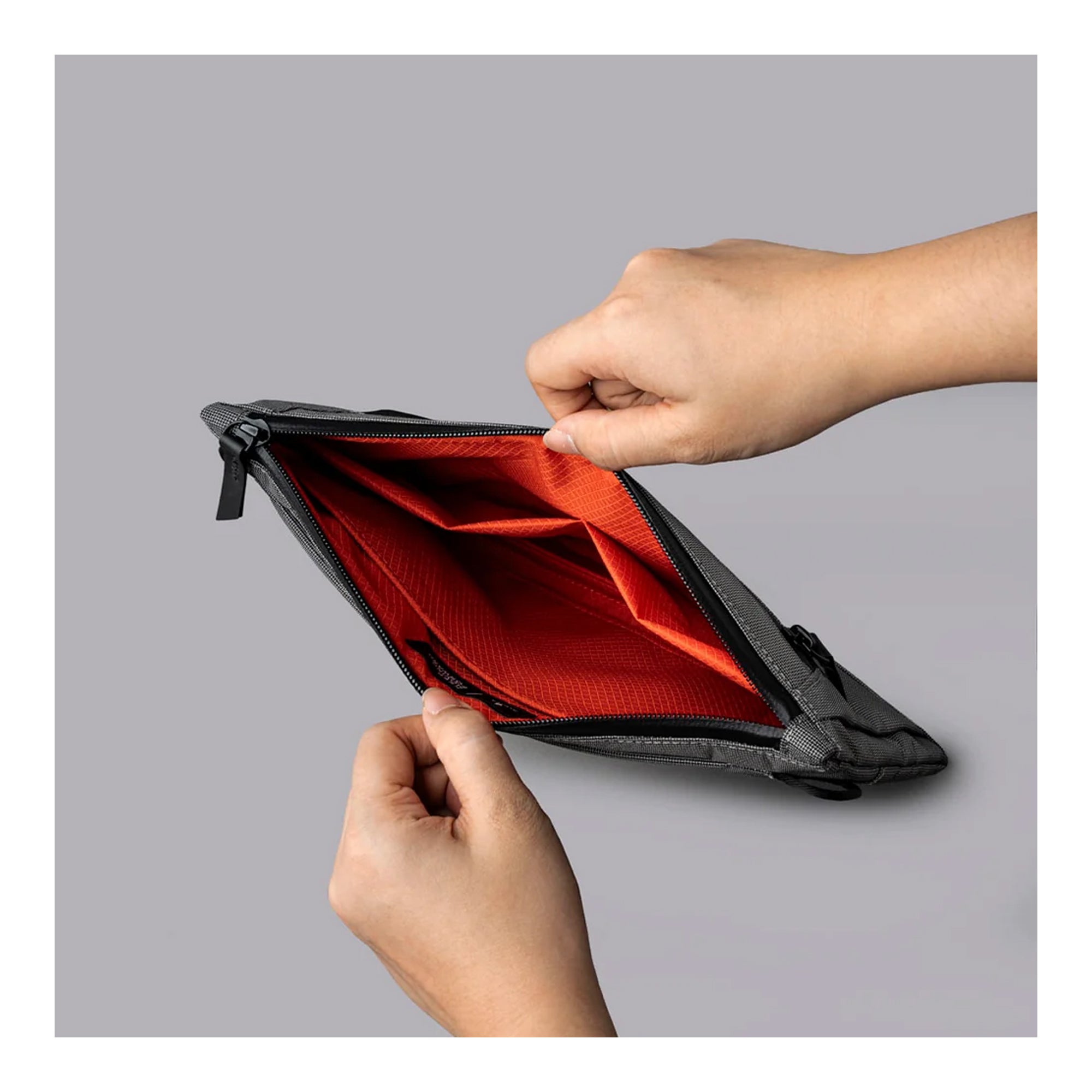 Органайзер Alpaka Zip Pouch Max V2