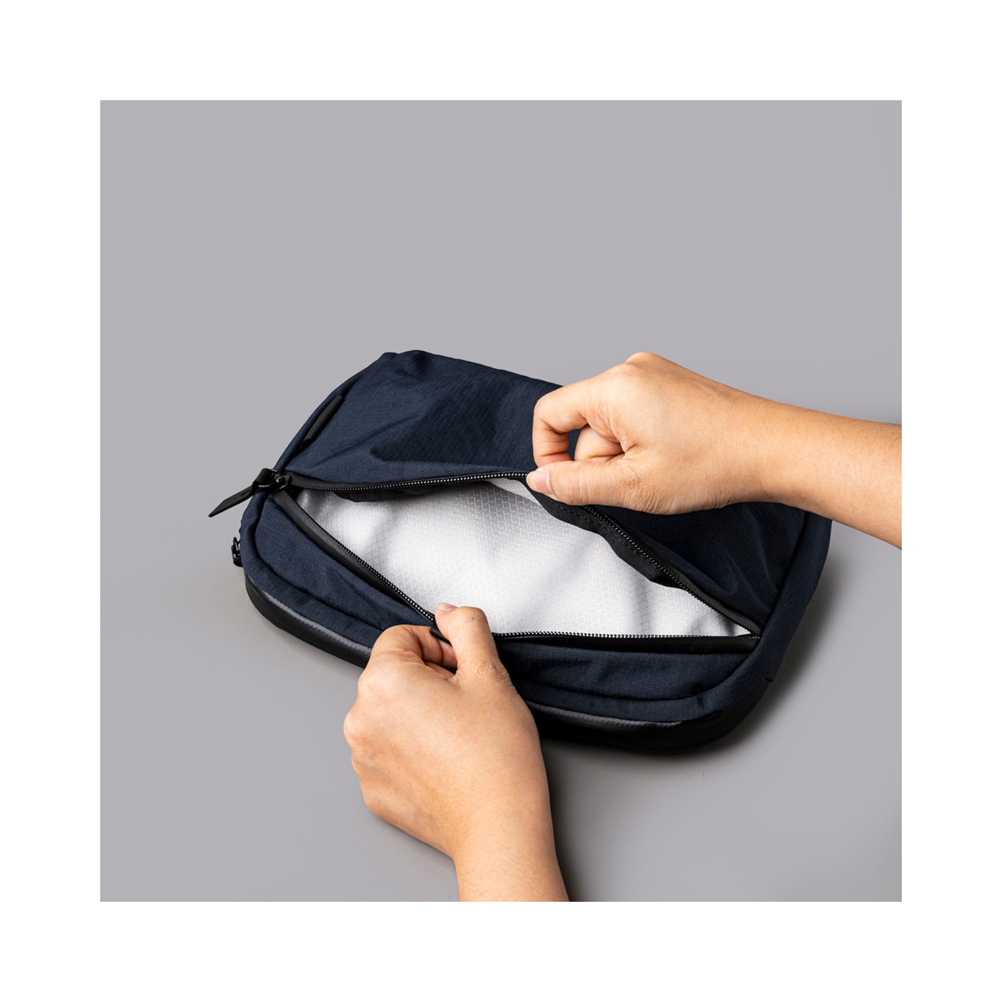 Сумка-слінг Alpaka Flight Sling 2L