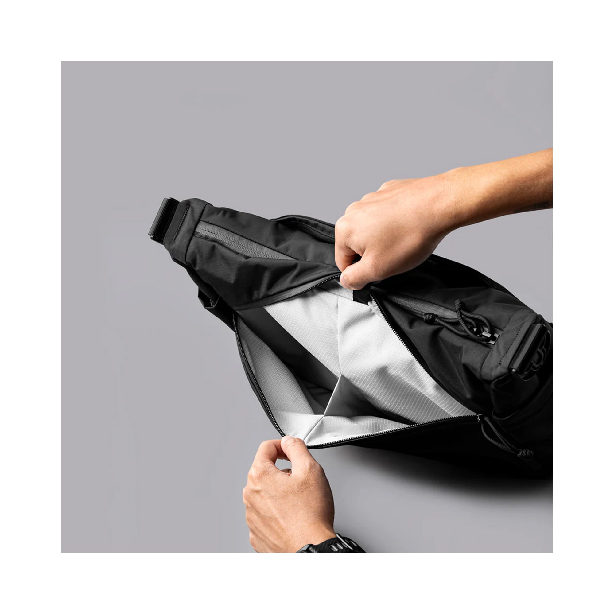 Сумка Alpaka Flight Satchel