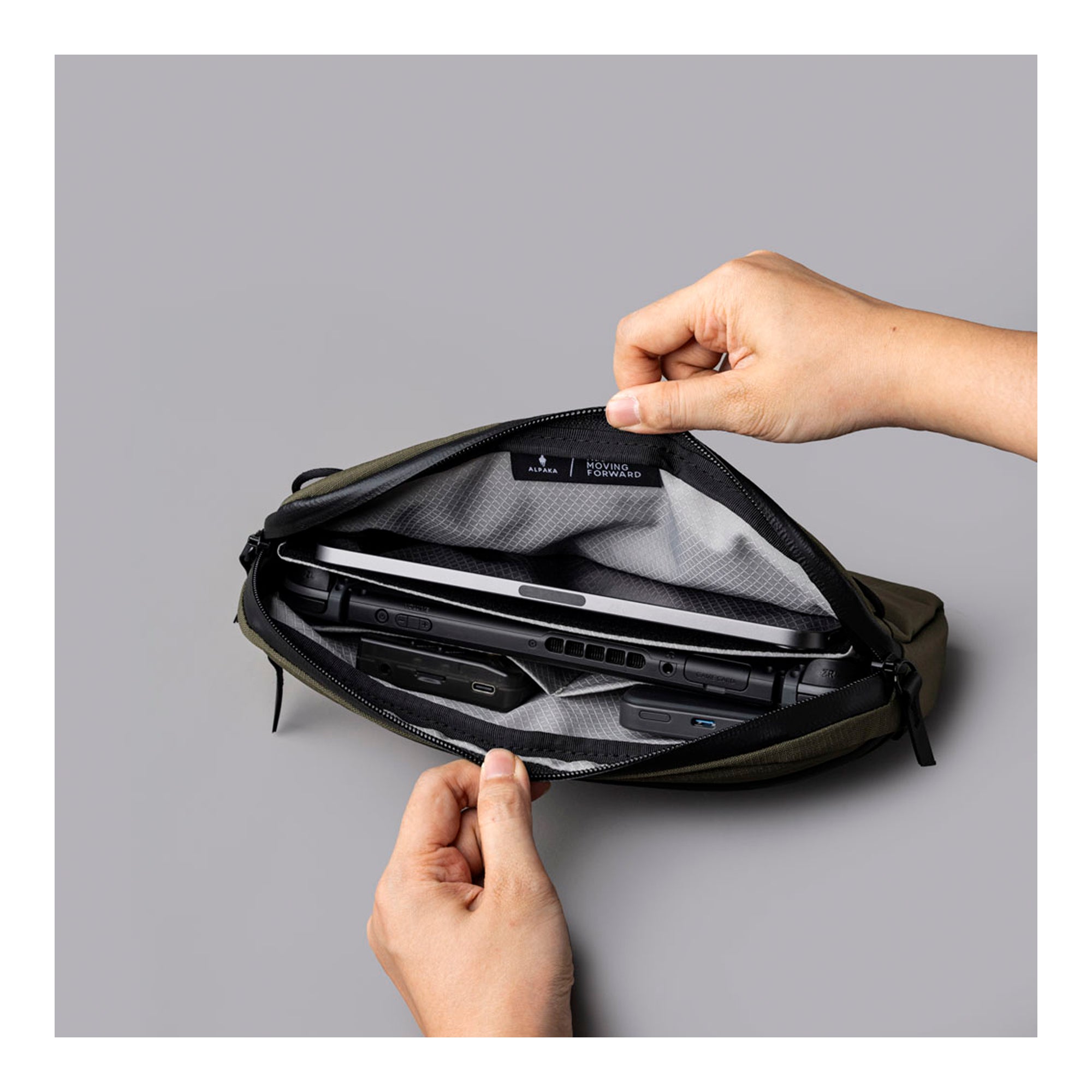 Сумка-слінг Alpaka Flight Sling 2L