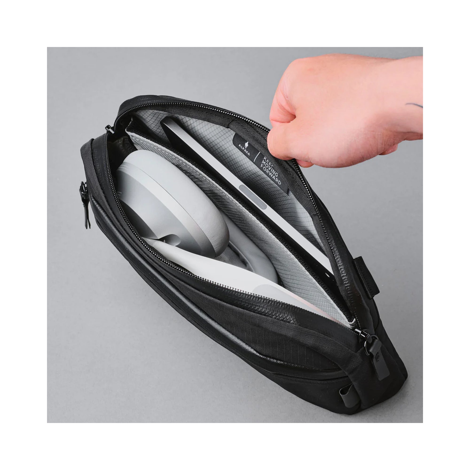 Сумка-слінг Alpaka Flight Sling 2L