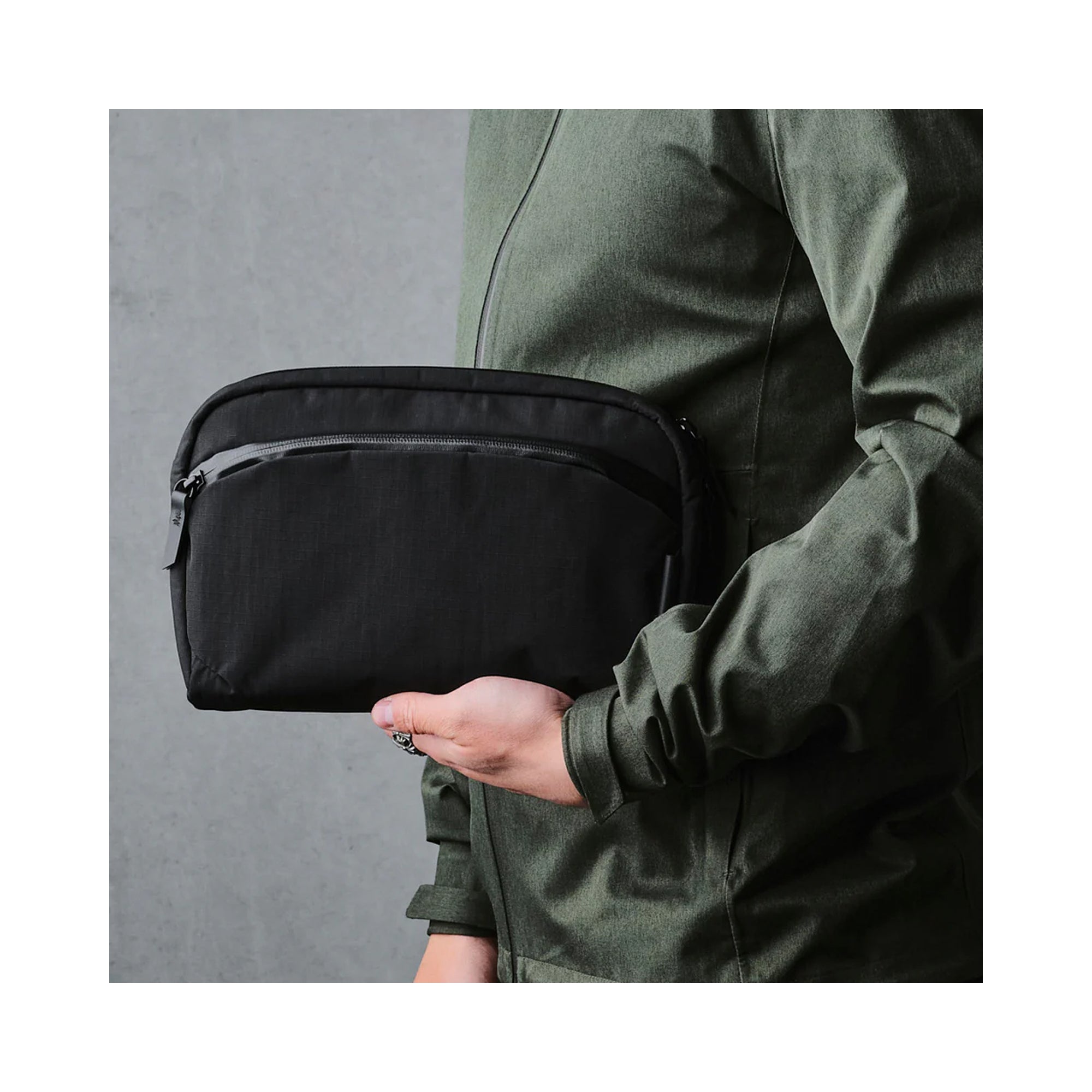 Сумка-слінг Alpaka Flight Sling 2L