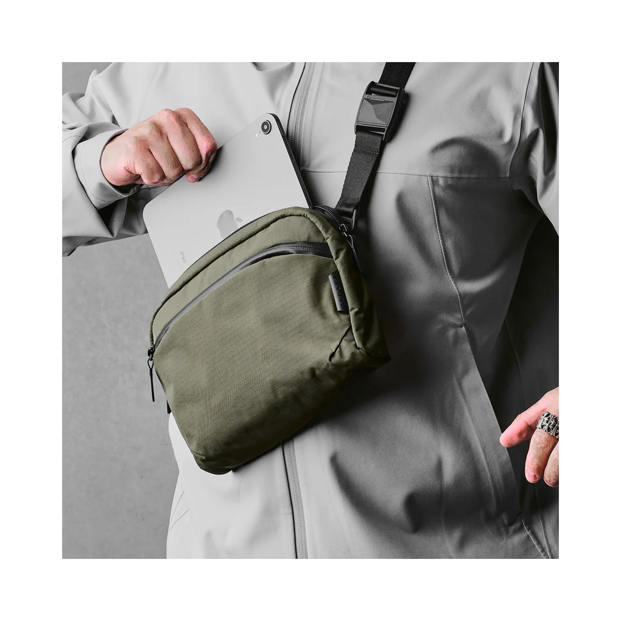 Сумка-слінг Alpaka Flight Sling 2L