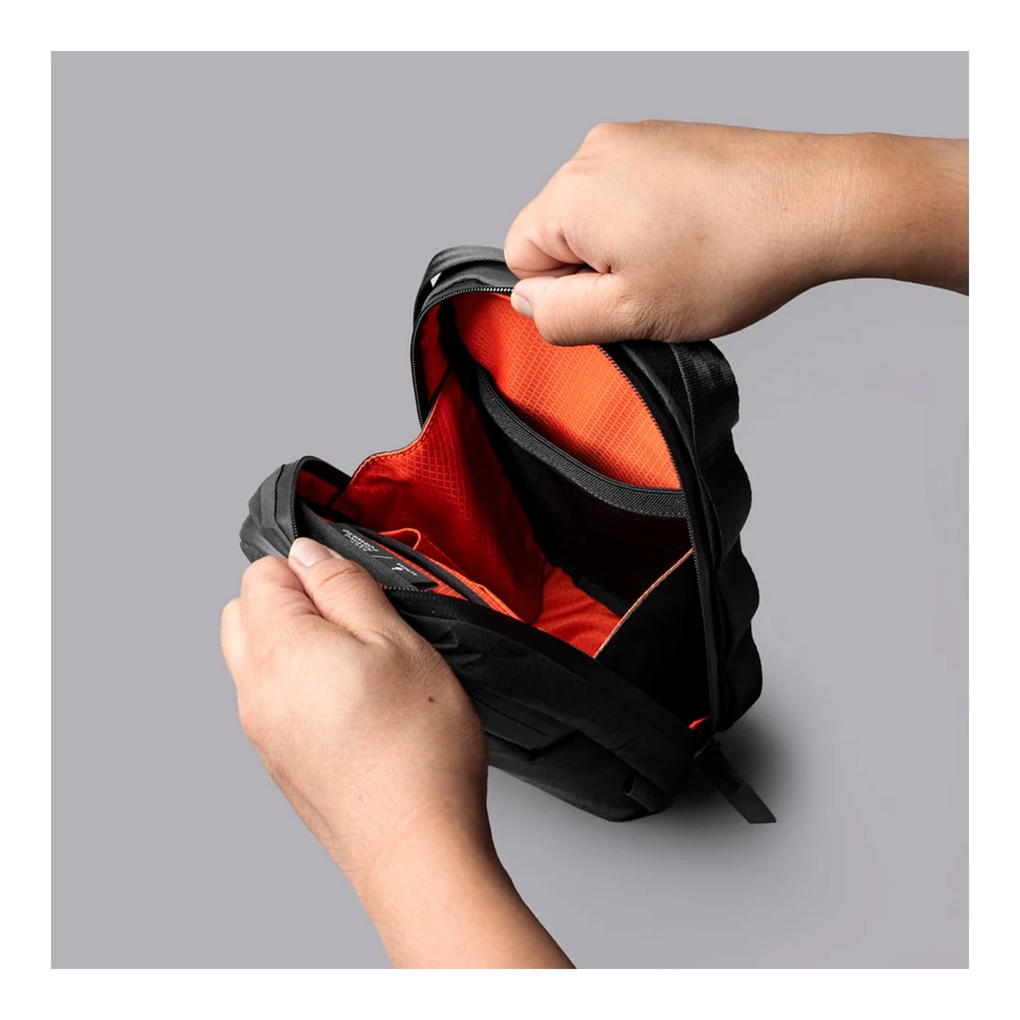 Сумка Alpaka Metro Sling V2