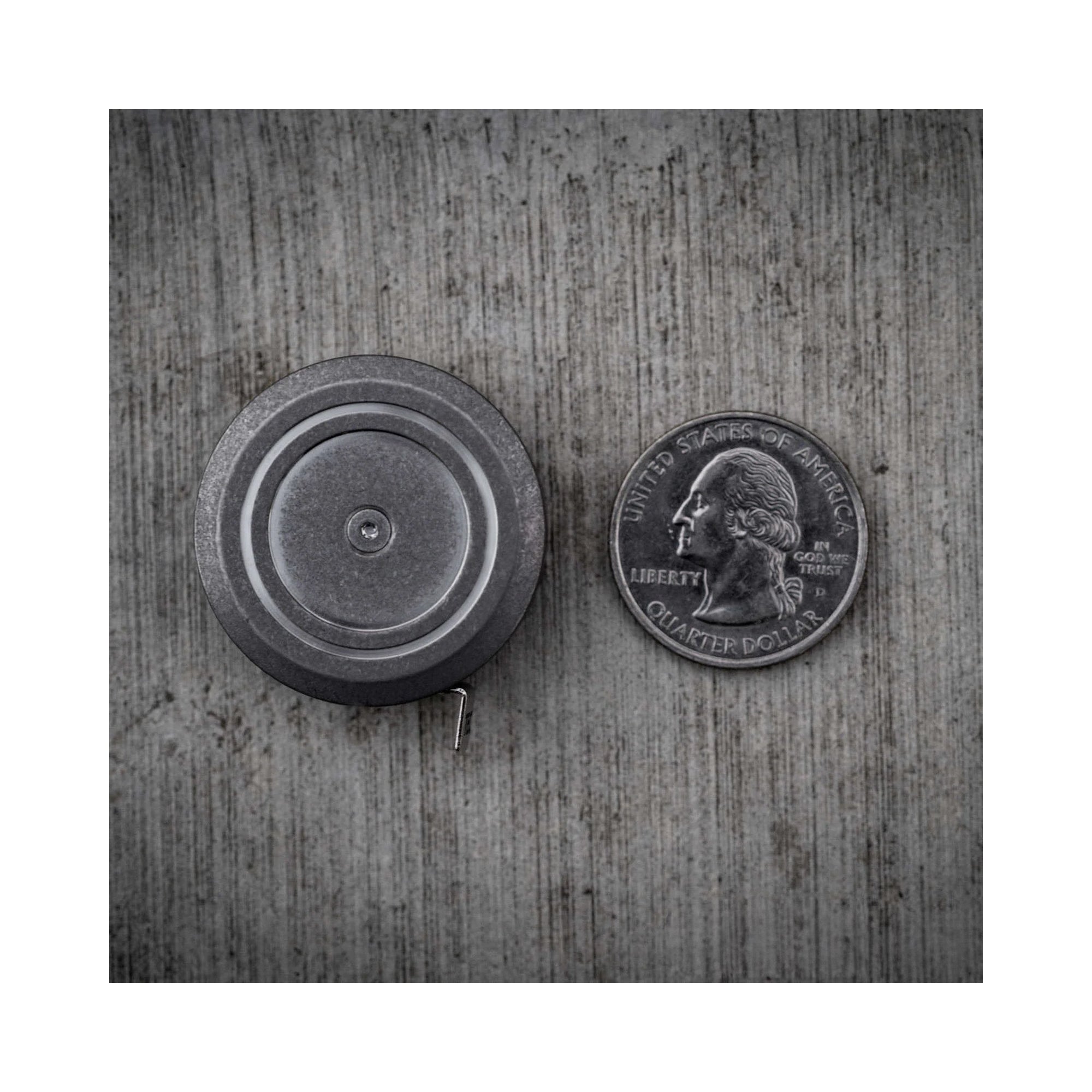 TEC Accessories Ti-Tape — найменша титанова EDC рулетка | EDC.DAY