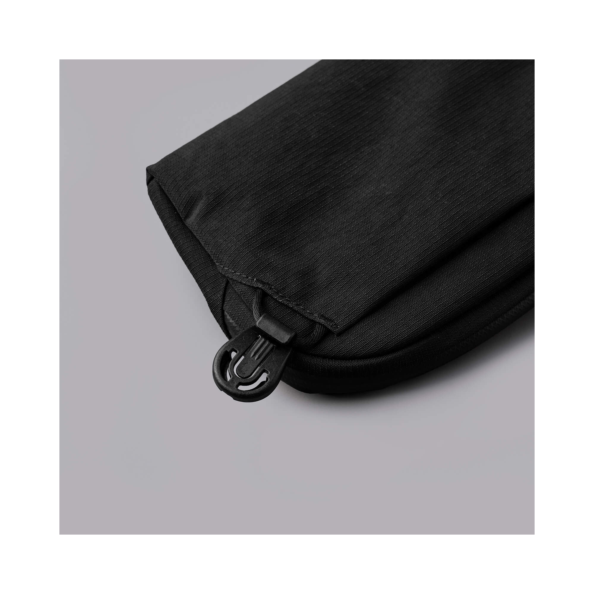 Сумка-слінг Alpaka Flight Sling 1L