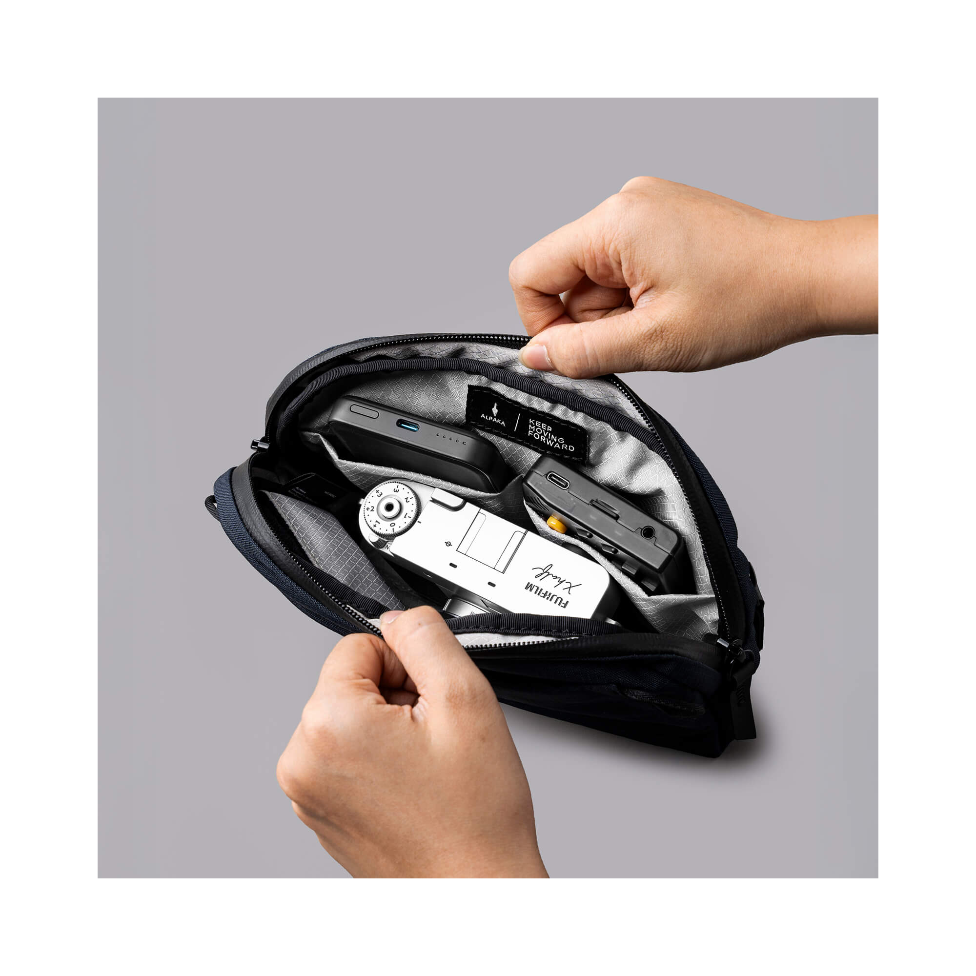 Сумка-слінг Alpaka Flight Sling 1L