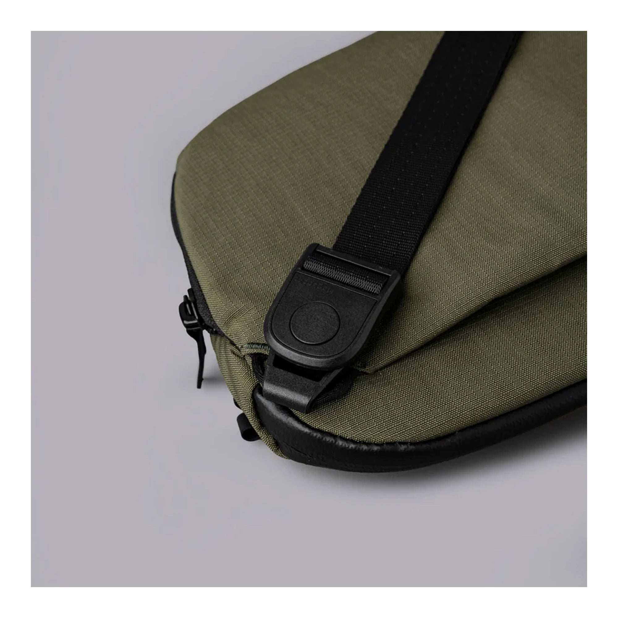Сумка Alpaka Flight Sling Pro