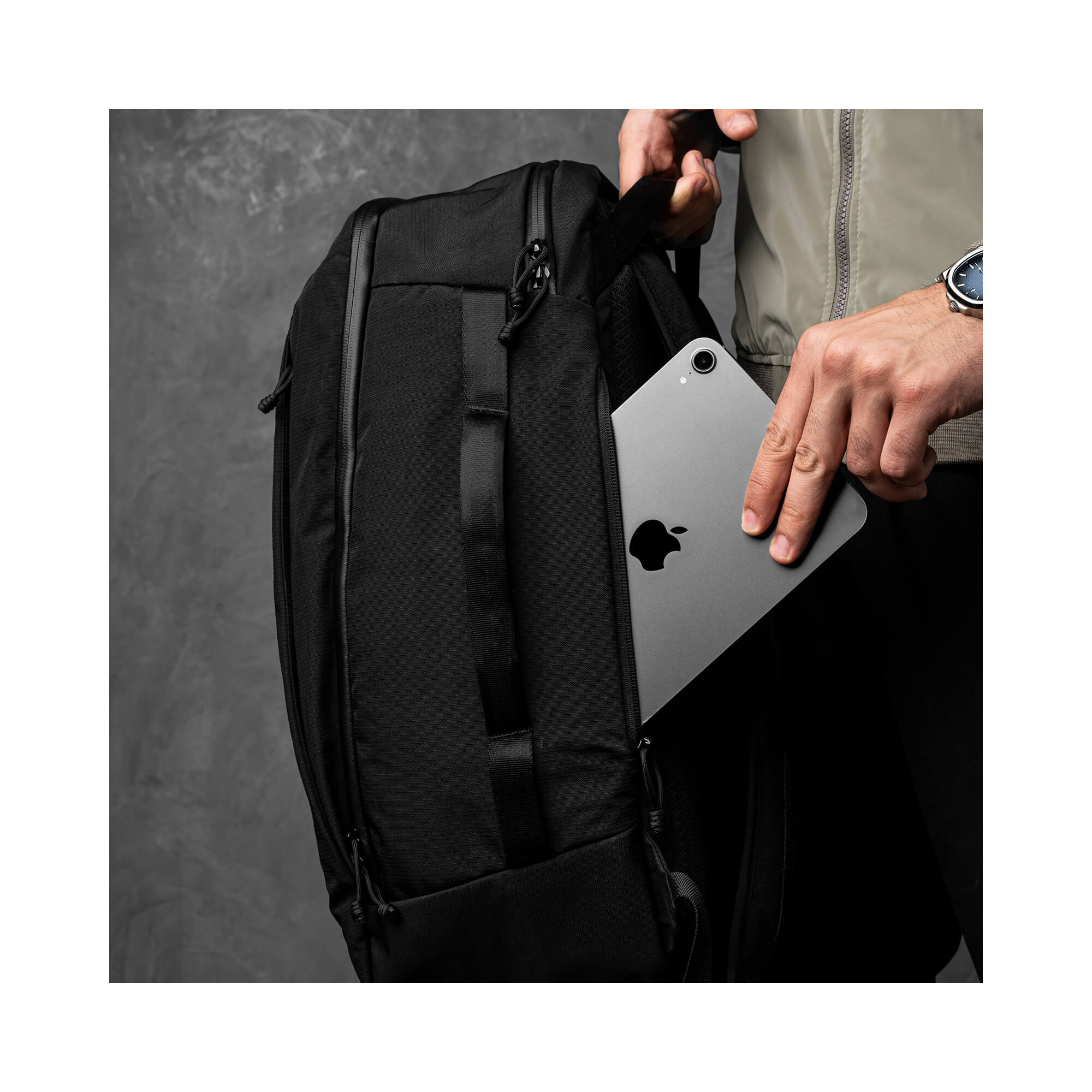 Рюкзак Alpaka Traverse Backpack 30L