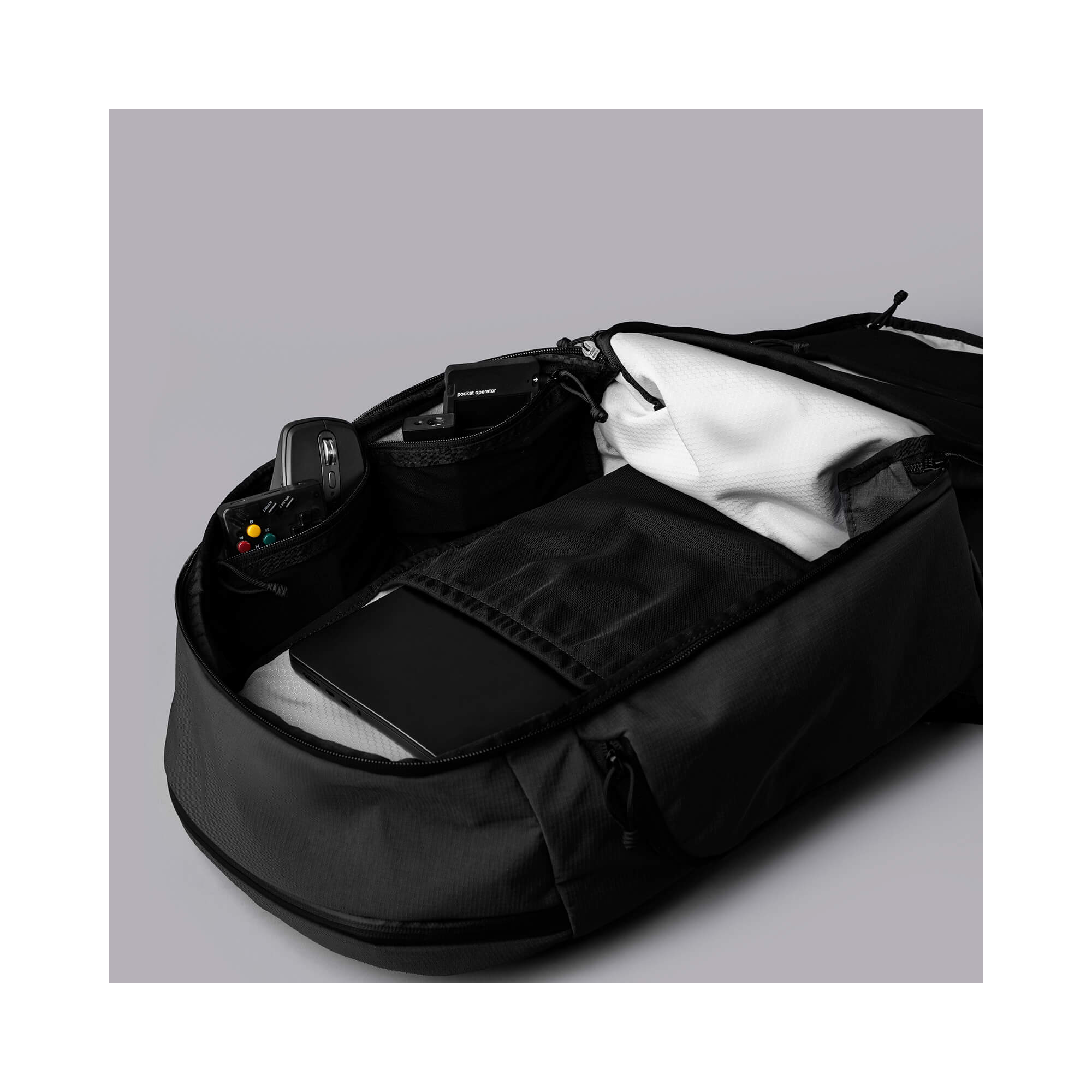 Рюкзак Alpaka Traverse Backpack 30L