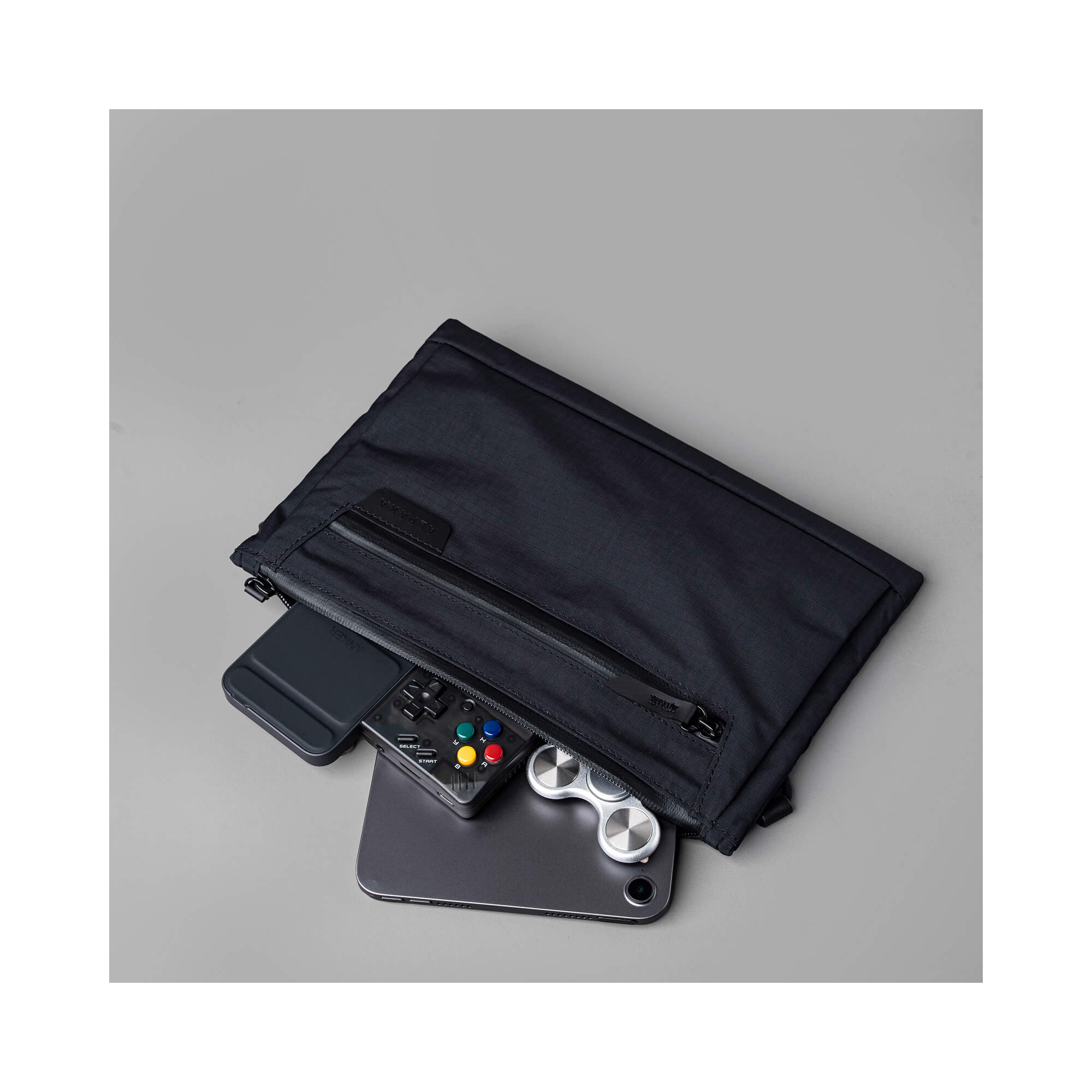 Органайзер Alpaka Zip Pouch Max V2