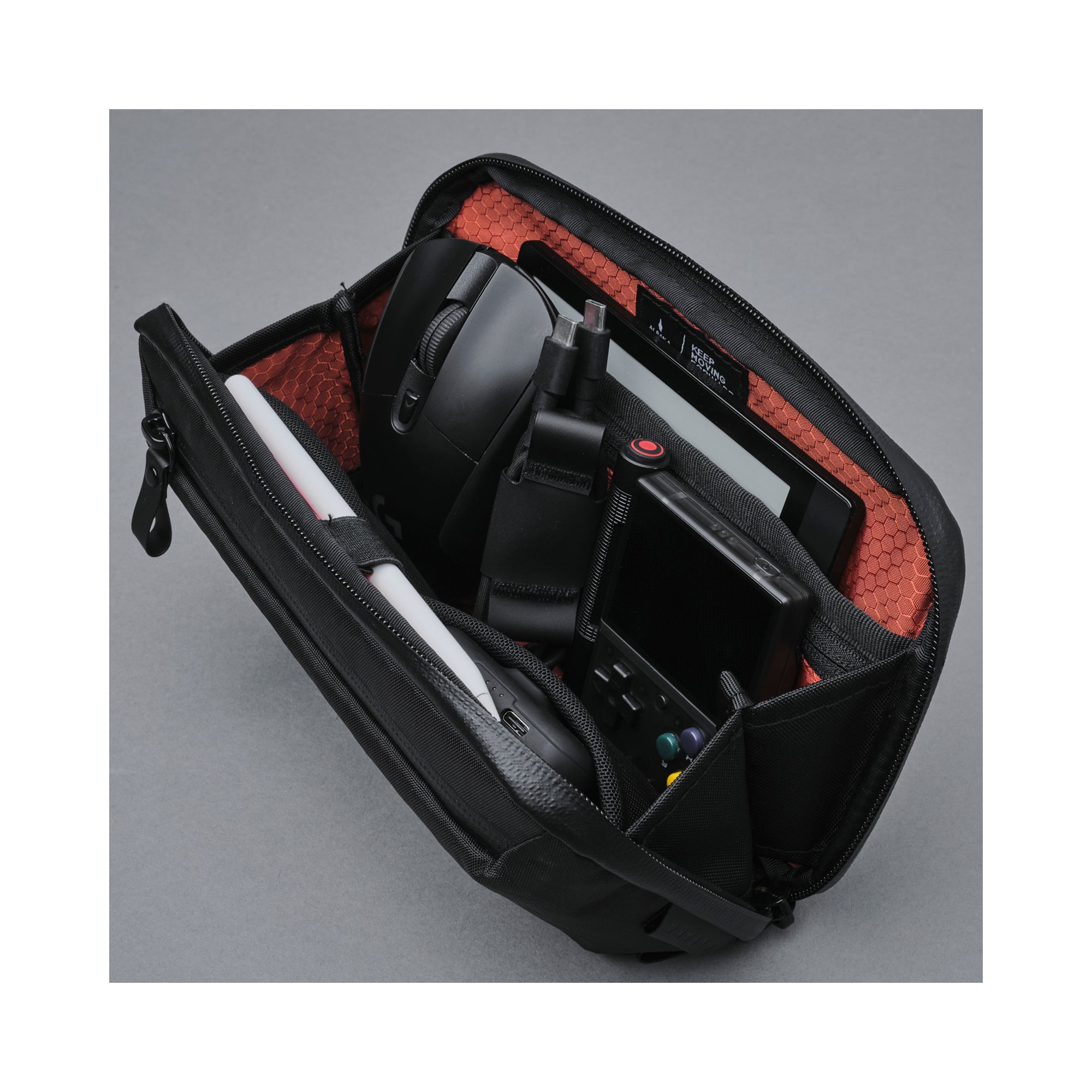 【ほぼ新品】 Alpaka Element Tech Case X pac 黒 ELEMENTS TECHCASE V2 X-PAC | SLING & SHOULDER | 【公式】ALPAKA
