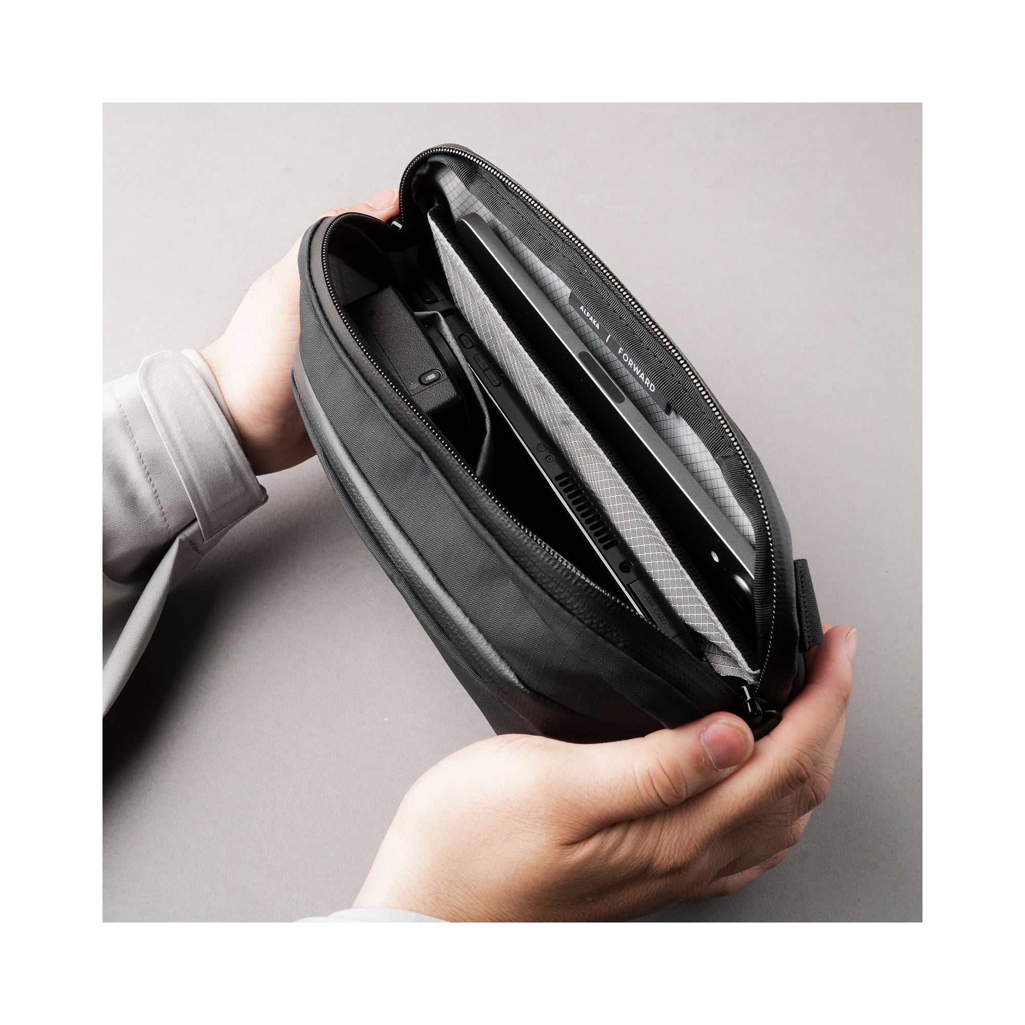 Сумка-слінг Alpaka Flight Sling 2L