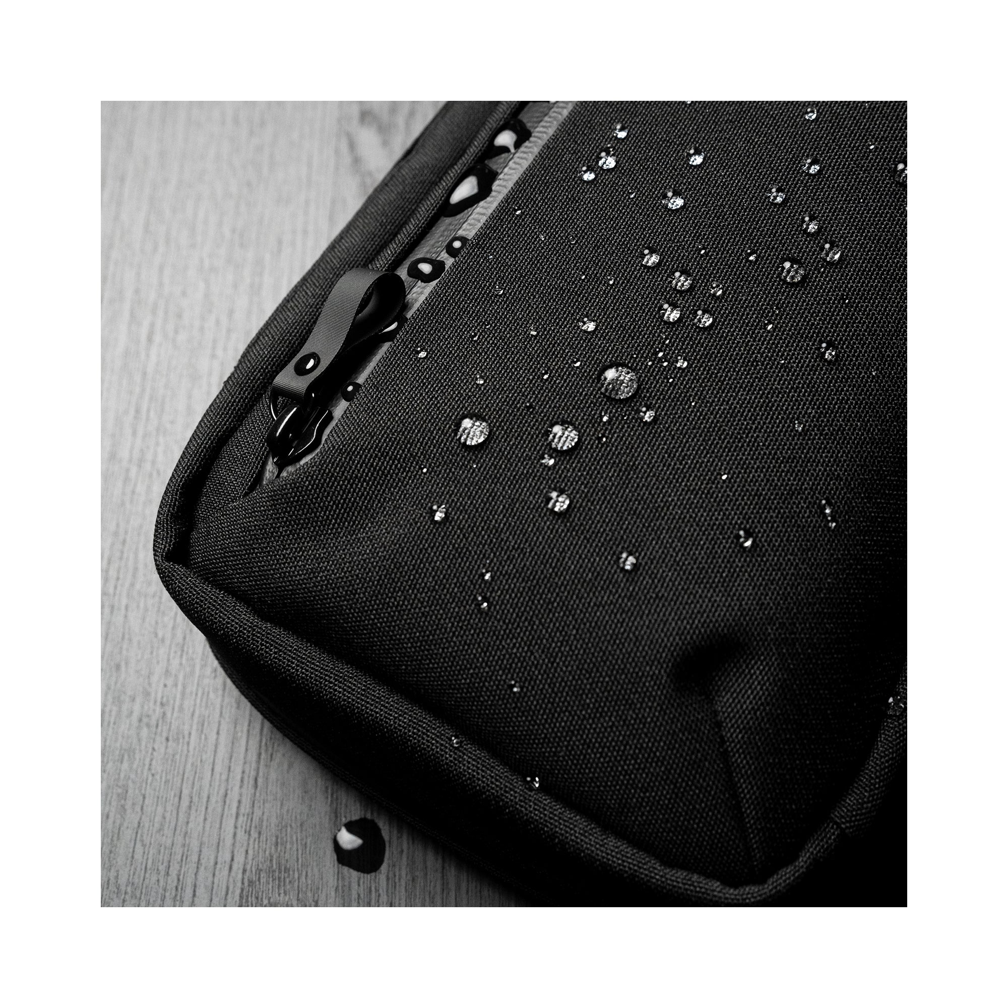 Сумка-слінг Alpaka Flight Sling 2L