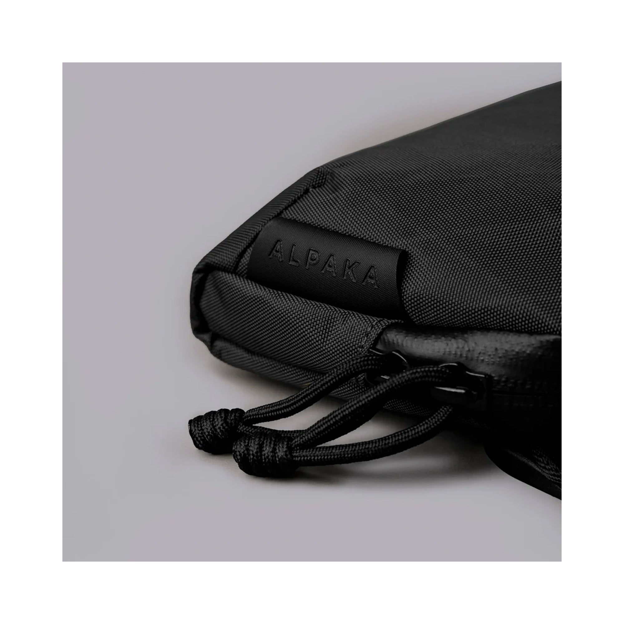 Поуч Alpaka Flight Pouch Pro