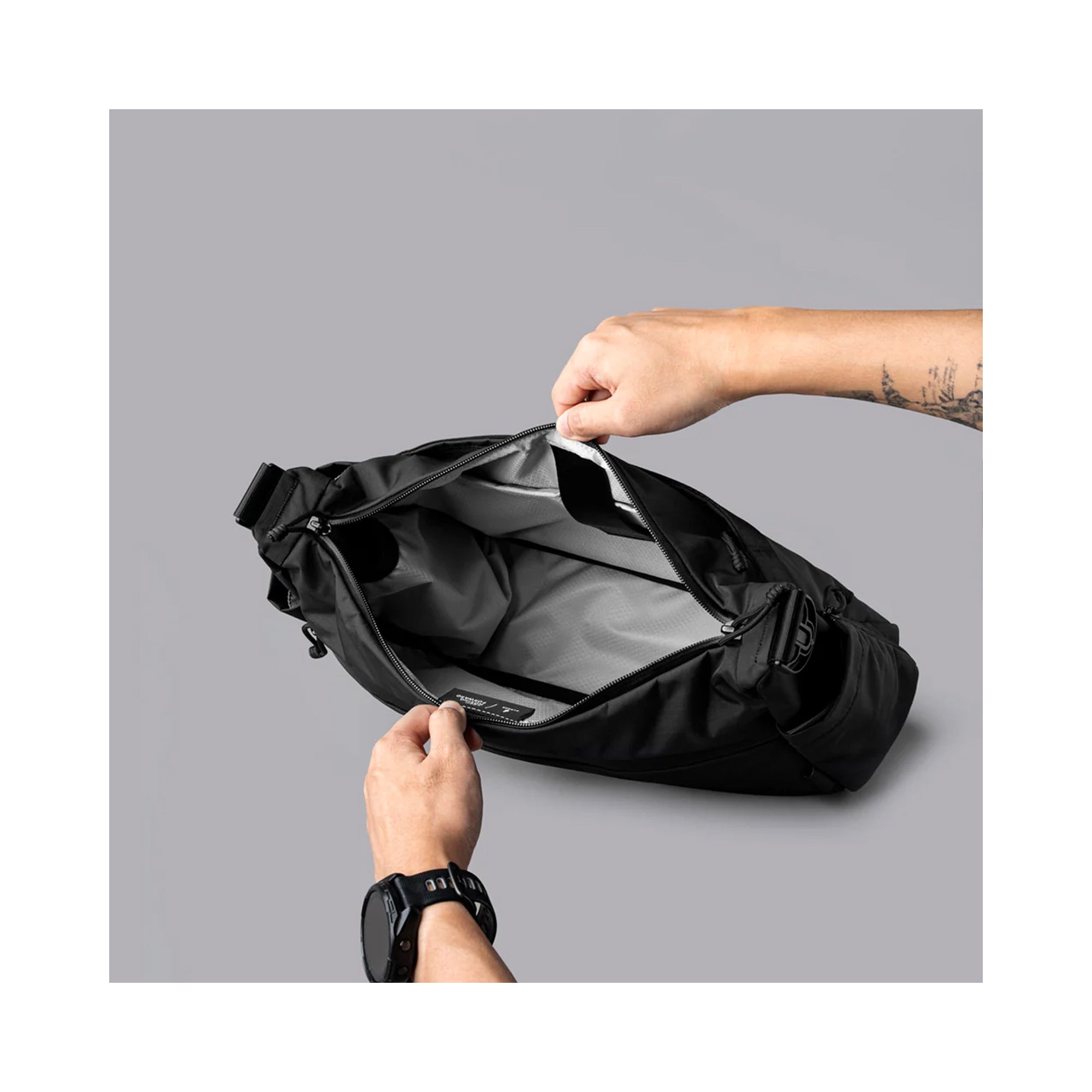 Сумка Alpaka Flight Satchel