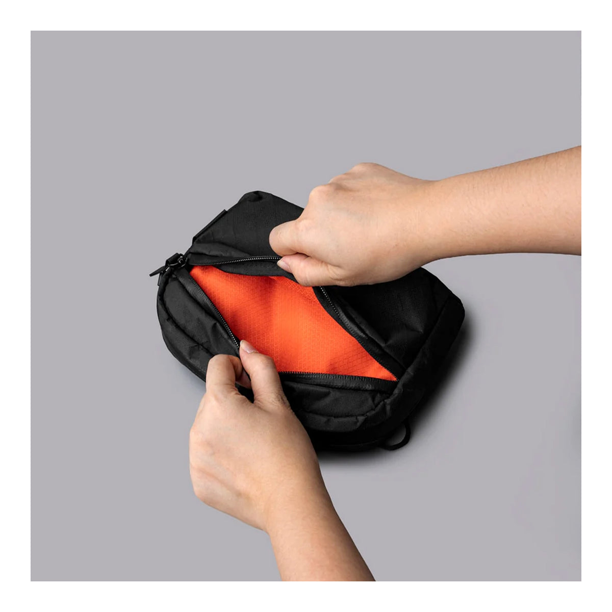 Сумка-слінг Alpaka Flight Sling 1L