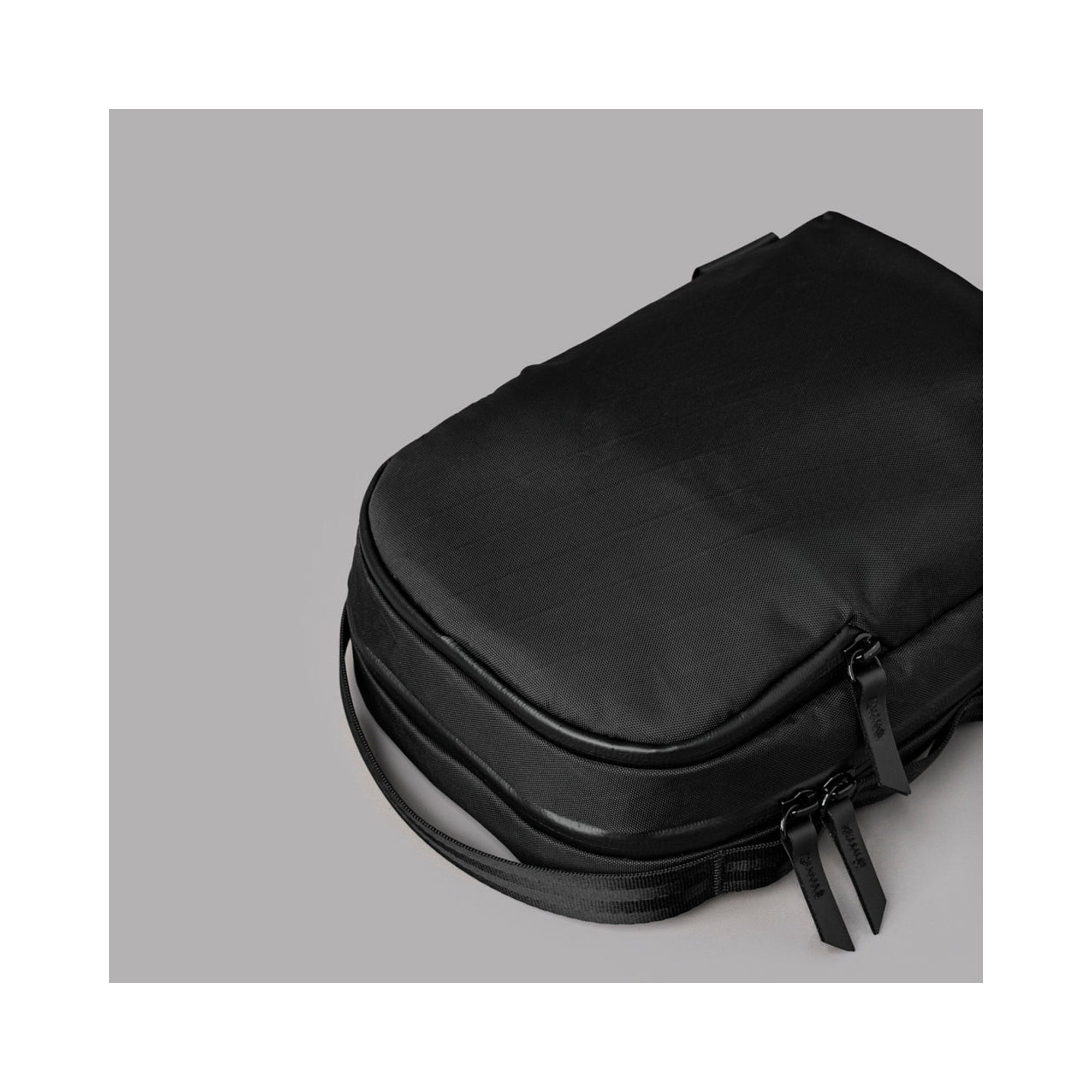 Сумка Alpaka Metro Sling Max