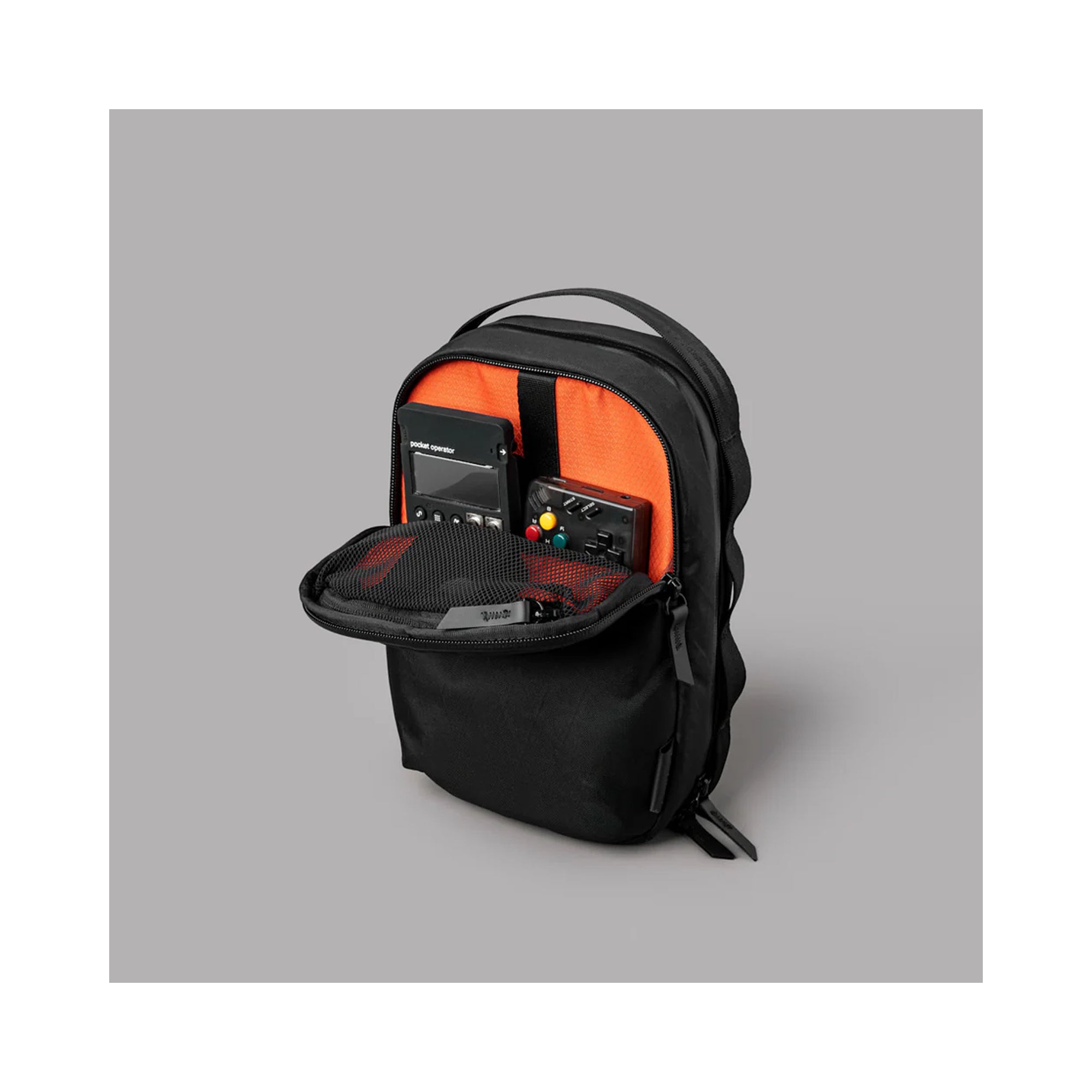 Alpaka Metro Sling Max — сумка для гаджетів та подорожей | EDC.DAY