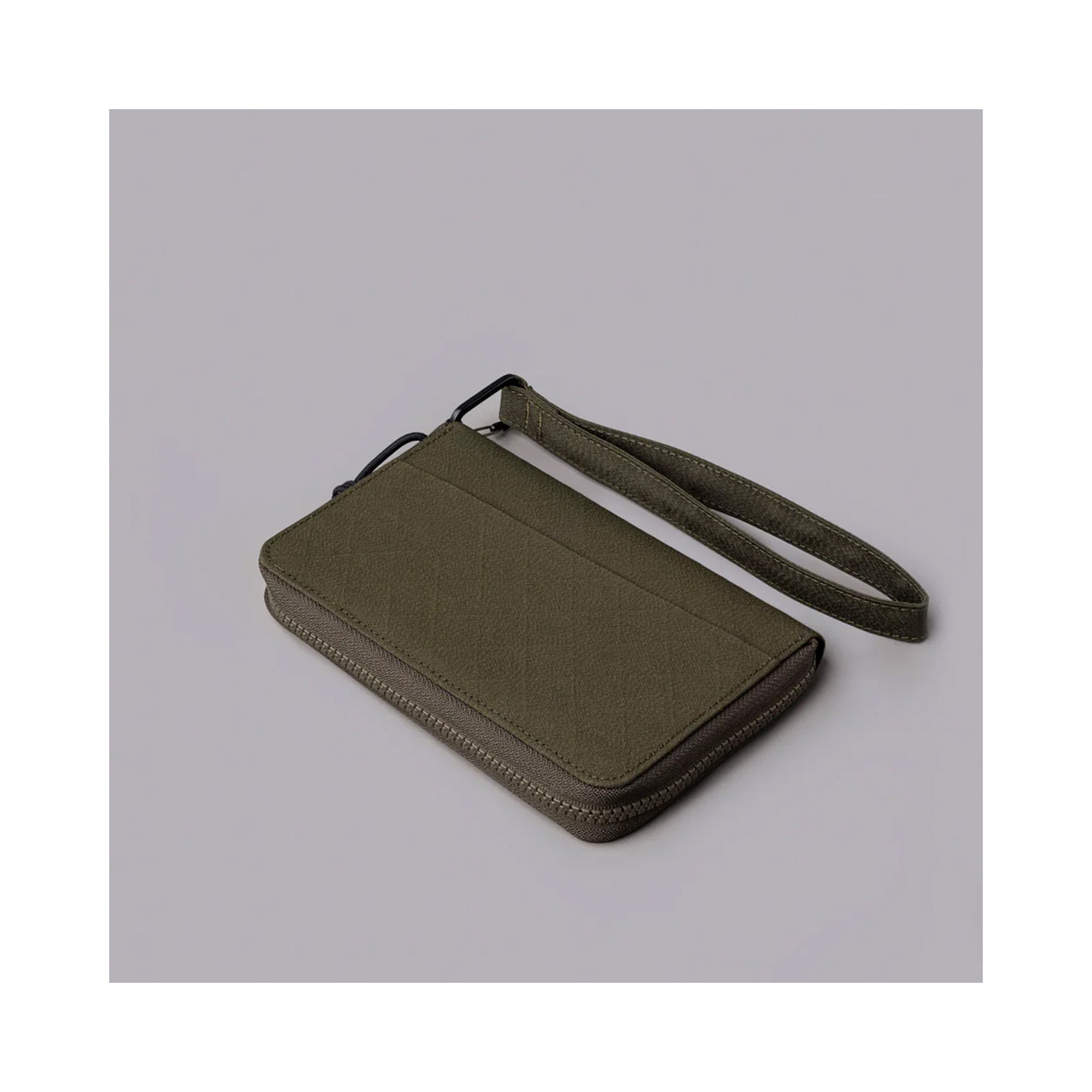 Гаманець Alpaka Zip Passport Wallet