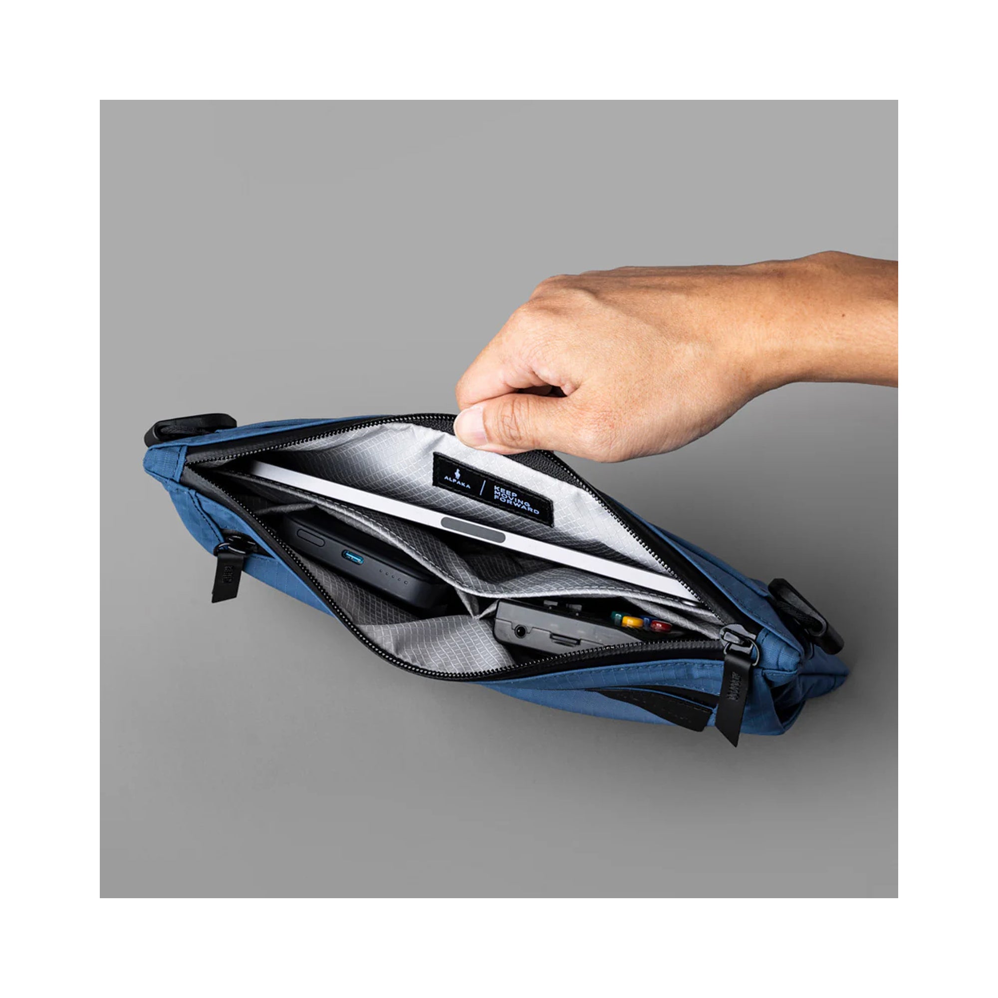 Органайзер Alpaka Zip Pouch Max V2