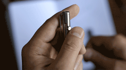 Ручка титанова Big Idea Design Bolt Action Pen